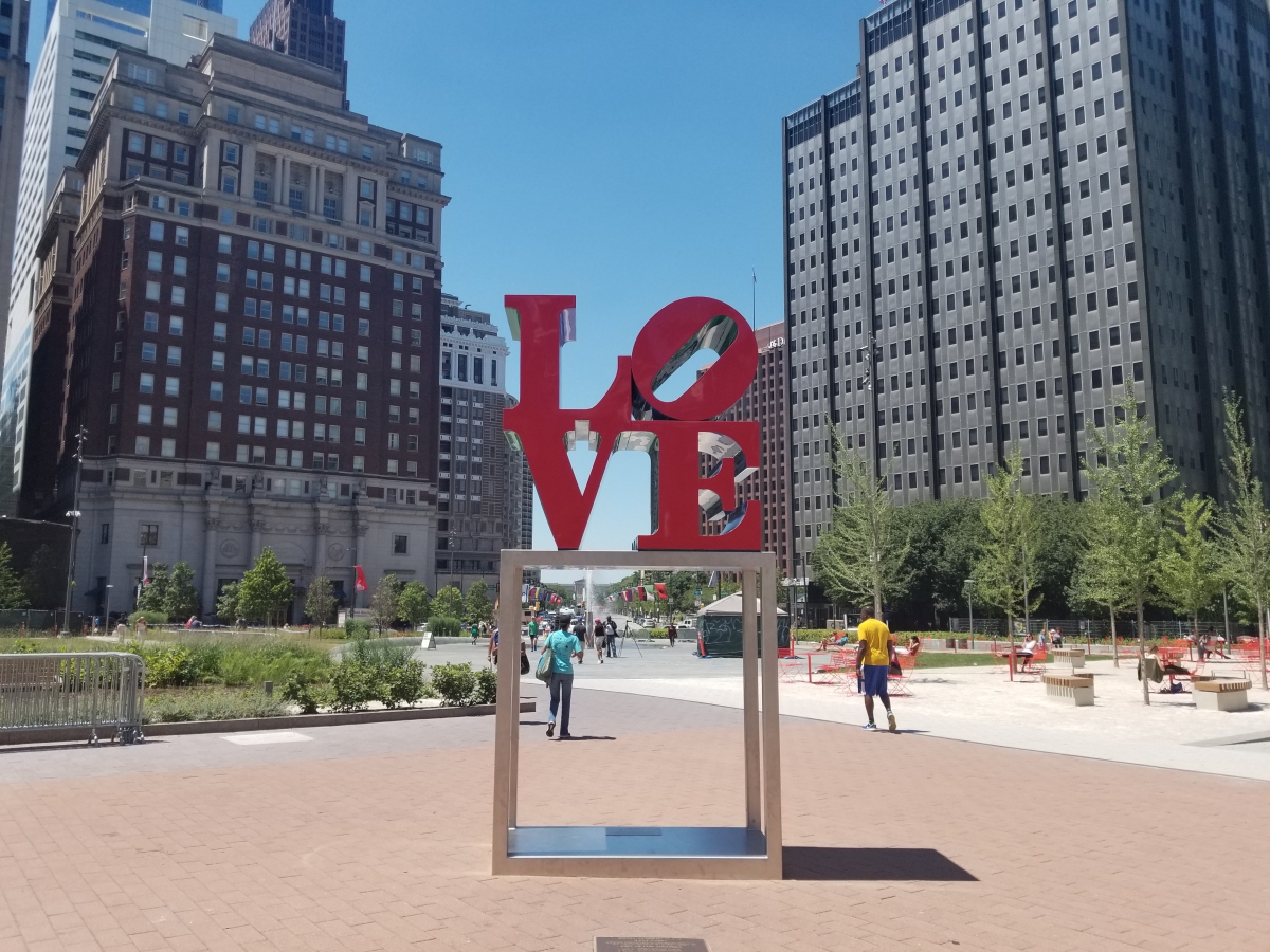 LOVE Statue by Robert Indiana LOVE Statue by Robert Indiana