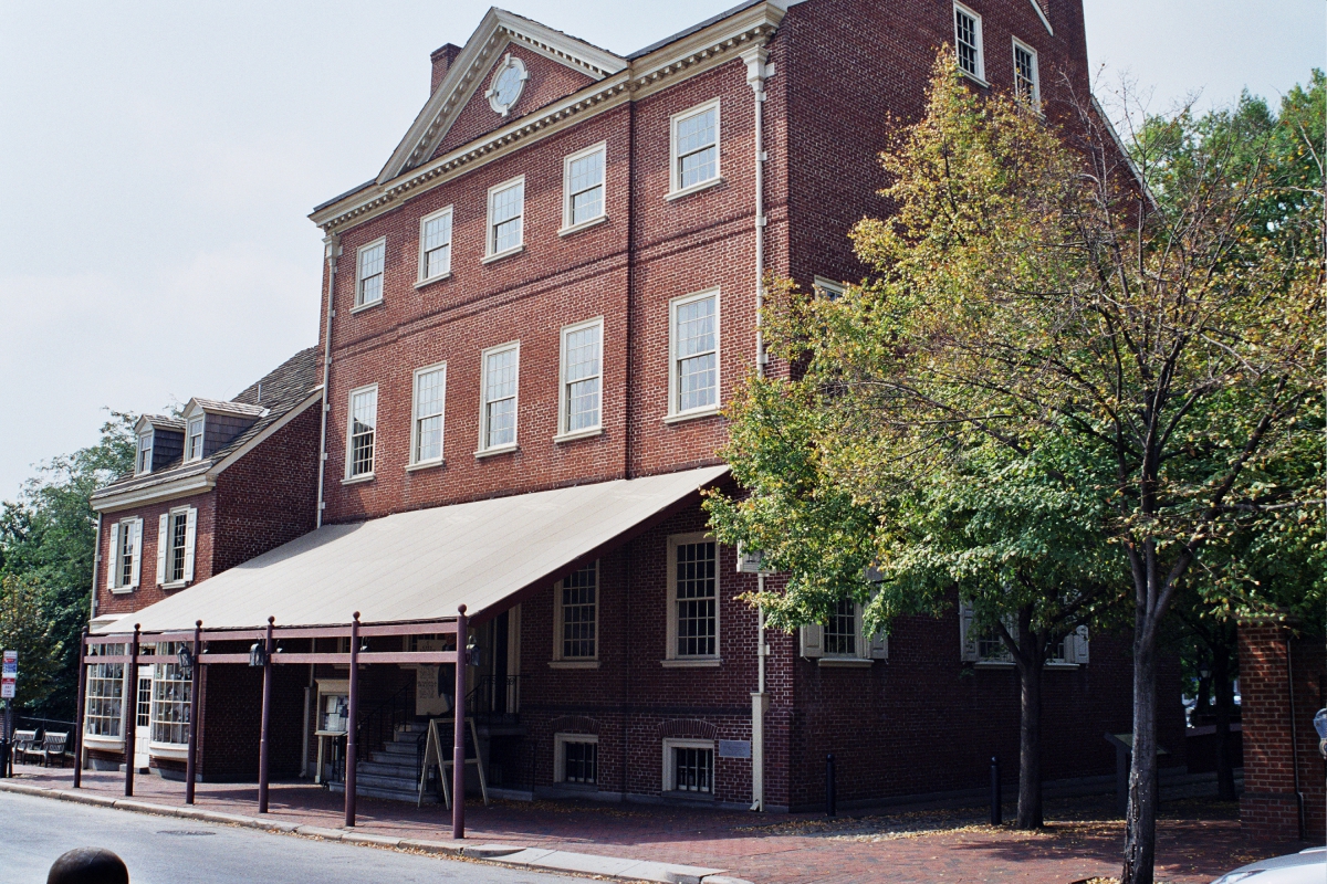 City Tavern